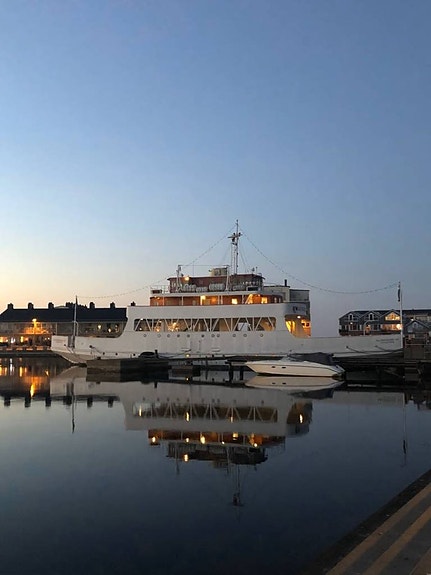 Maxi 880 DC – 1991 Pelle Pettersson-design med dieselmotor 10 of 10
