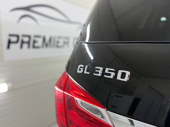 Mercedes-Benz GL350 10 of 26