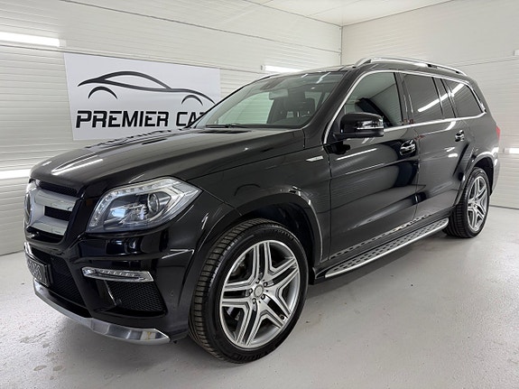 Mercedes-Benz GL350 2 of 5