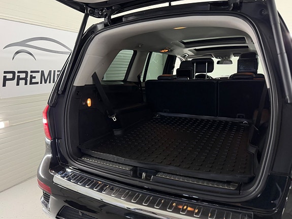 Mercedes-Benz GL350 13 of 26