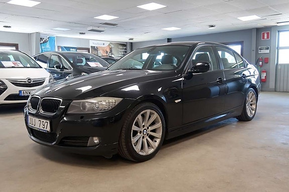 BMW 320d 3 of 13