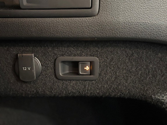 Volkswagen Passat 19 of 20