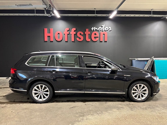 Volkswagen Passat 2 of 5