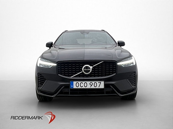 Volvo XC60 2 of 5