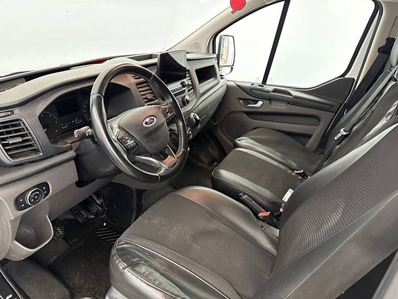 Ford Transit 3 of 5