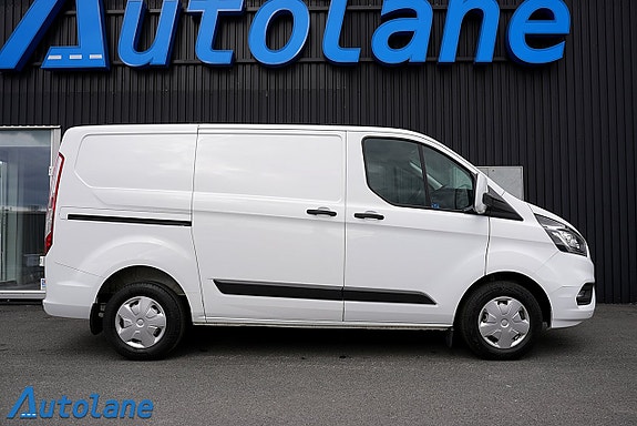 Ford Transit Custom 2 of 16