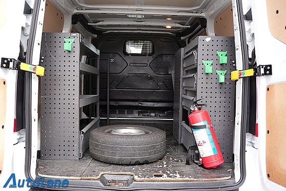 Ford Transit Custom 9 of 16