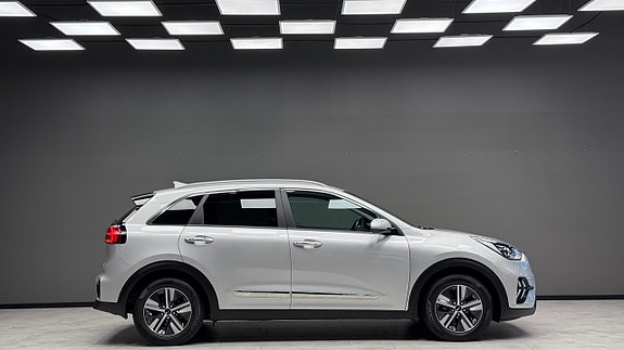Kia Niro 3 of 5