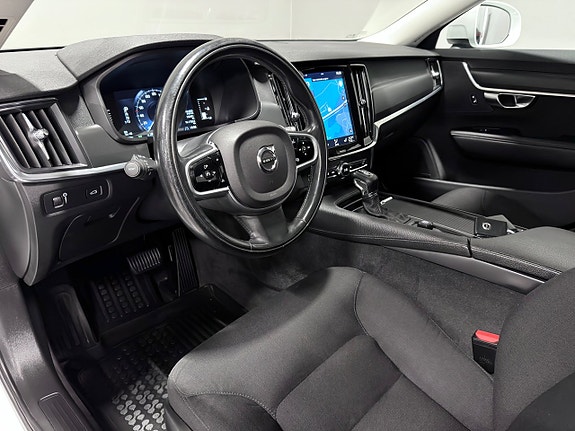 Volvo V90 Cross Country 15 of 29