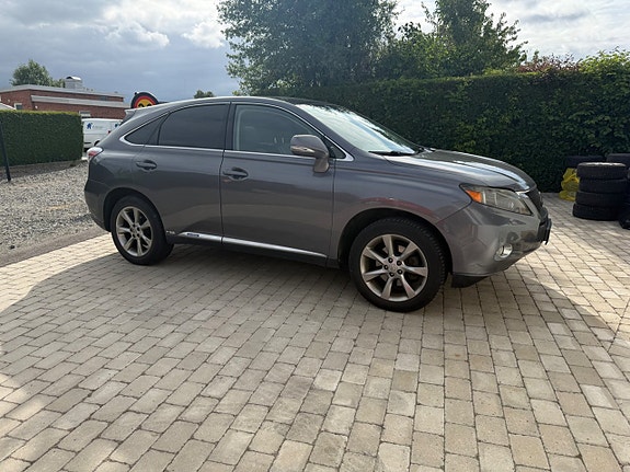 Lexus RX450h 14 of 15