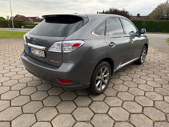 Lexus RX450h 2 of 15