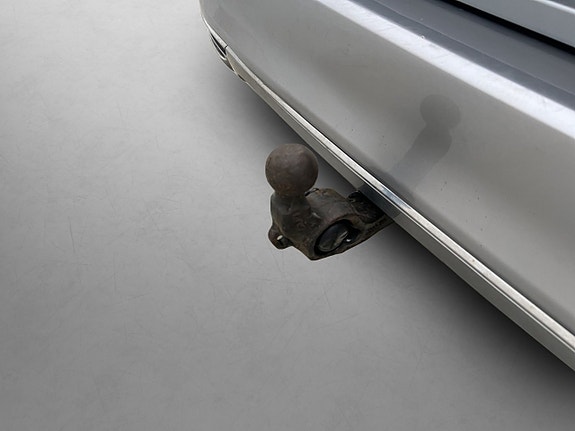 Volkswagen Passat 11 of 30
