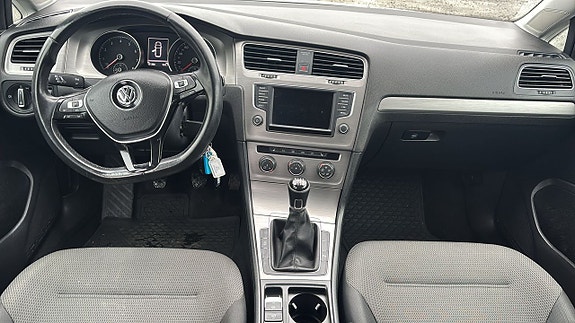 Volkswagen Golf I 6 of 17