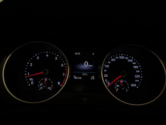 Volkswagen Tiguan 17 of 27