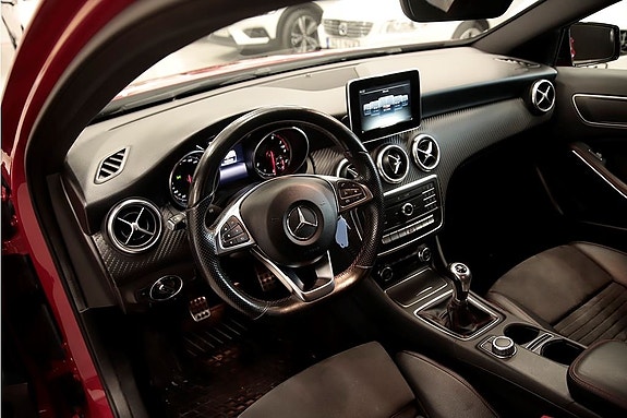 Mercedes-Benz A180 6 of 12