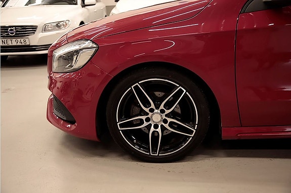 Mercedes-Benz A180 12 of 12