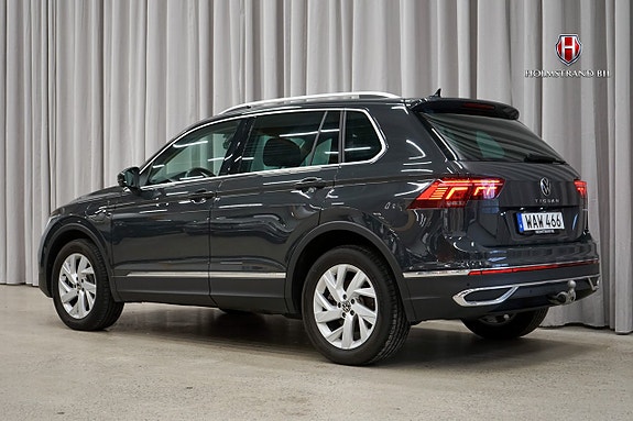 Volkswagen Tiguan 4 of 5