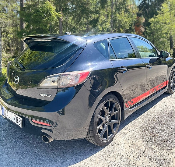 Mazda 3 3 of 6