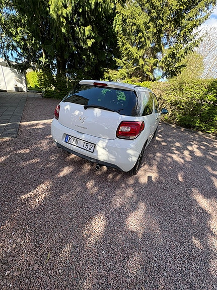 Citroen DS3 8 of 17
