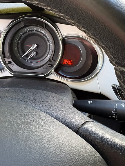 Citroen DS3 13 of 17