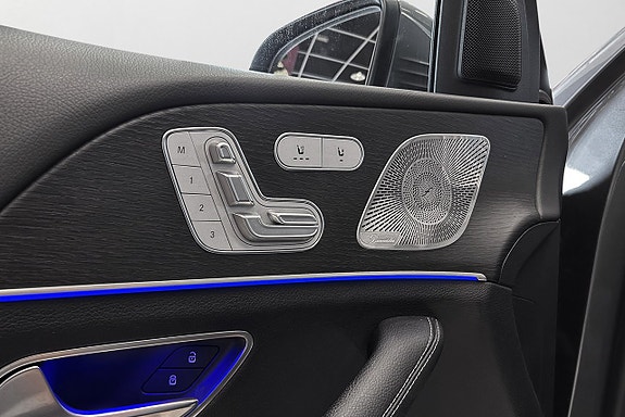 Mercedes-Benz GLE350 de 14 of 30