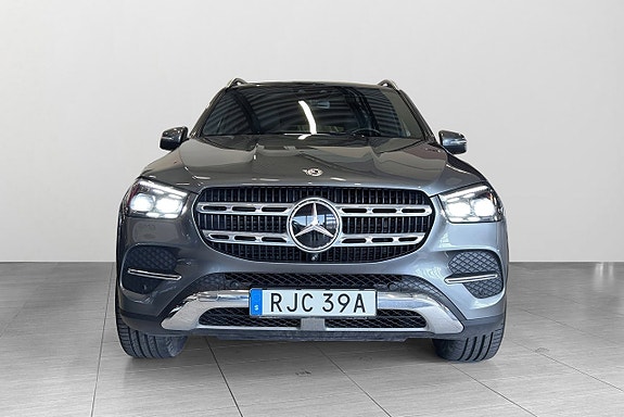 Mercedes-Benz GLE350 de 4 of 5
