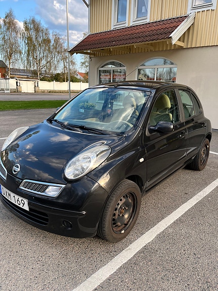 Nissan Micra 5 of 5