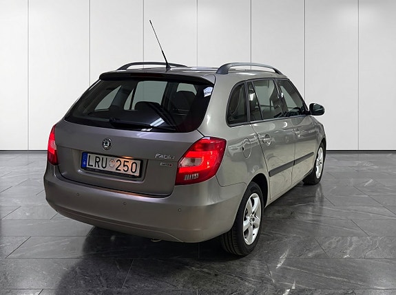 Skoda Fabia 4 of 13