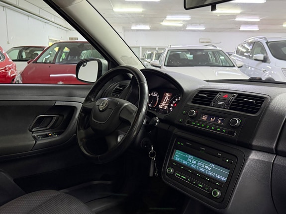 Skoda Fabia 10 of 13