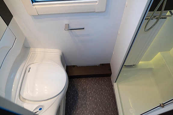 Adria Alpina 663 PT 28 of 30