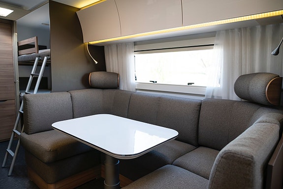 Adria Alpina 663 PT 15 of 30
