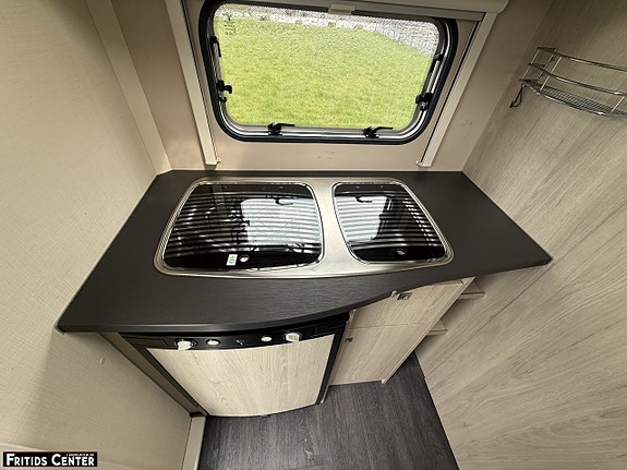 Caravelair Antares 400 2 of 5