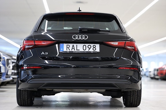 Audi A3 8 of 18