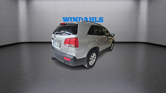 Kia Sorento 3 of 5