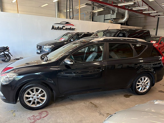Kia Ceed 4 of 11