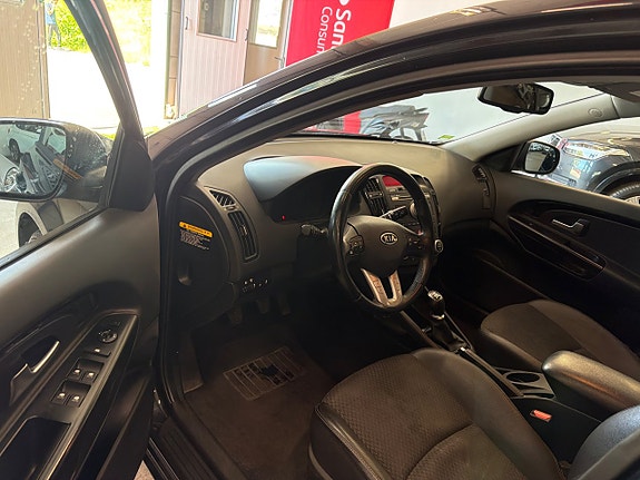 Kia Ceed 10 of 11