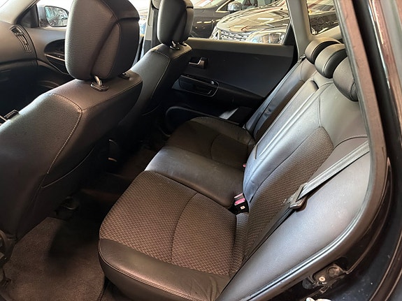 Kia Ceed 11 of 11
