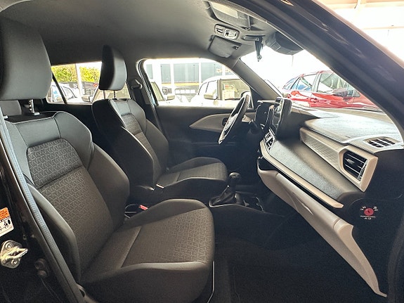 Suzuki Swift 11 of 17