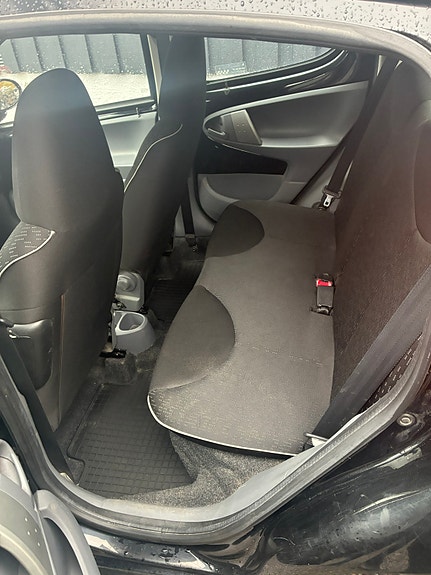 Peugeot 107 4 of 4