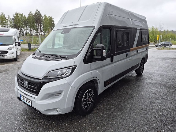 Globe-Traveller Explorer 2 XS 180 hk, automat, dragkrok, för 2 personer 2 of 26