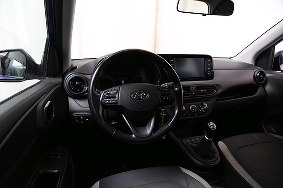 Hyundai i10 12 of 21