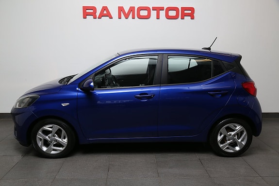 Hyundai i10 3 of 21