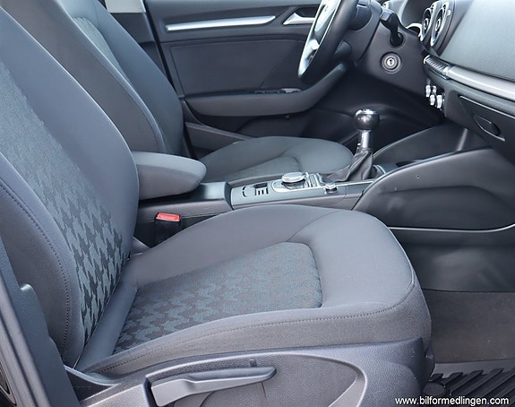 Audi A3 5 of 5