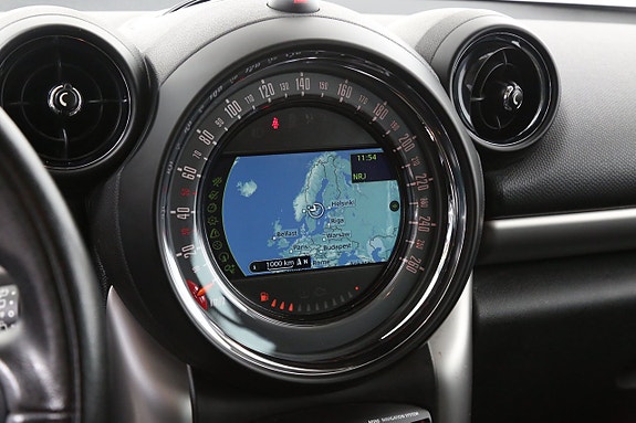 MINI Countryman Cooper D 17 of 22