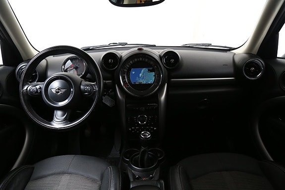 MINI Countryman Cooper D 16 of 22
