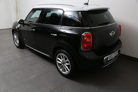 MINI Countryman Cooper D 4 of 5