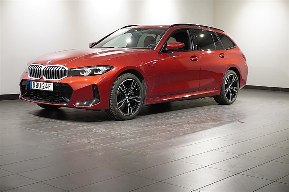 BMW 330e