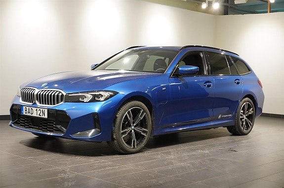 BMW 330e