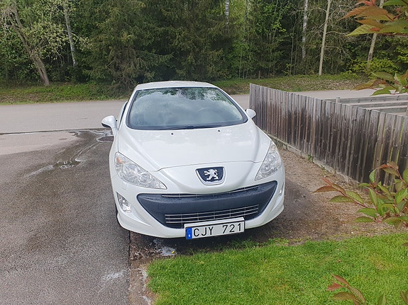 Peugeot 308 3 of 5