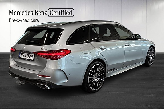 Mercedes-Benz C300 de 3 of 5